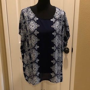 Soirée navy blue patterned blouse in EUC
